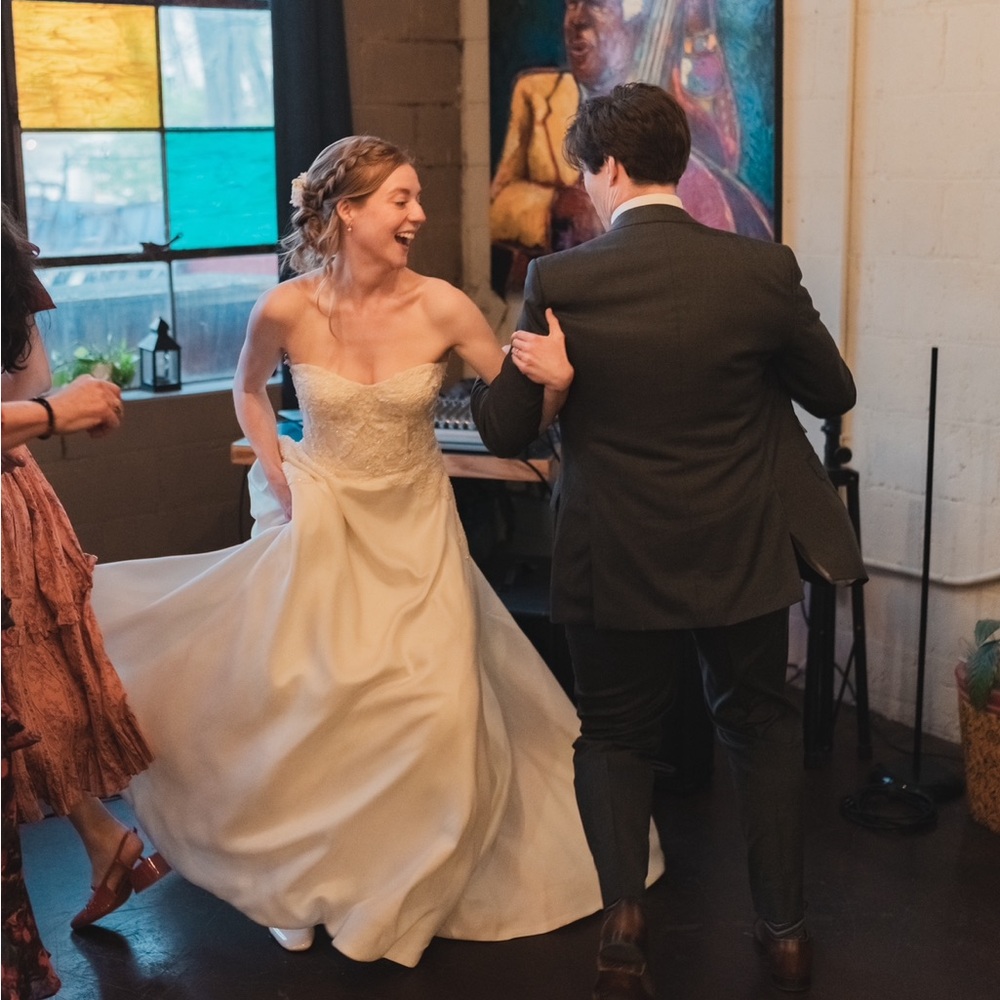 Anne Barge 100% silk wedding dress - Picture 3 of 15